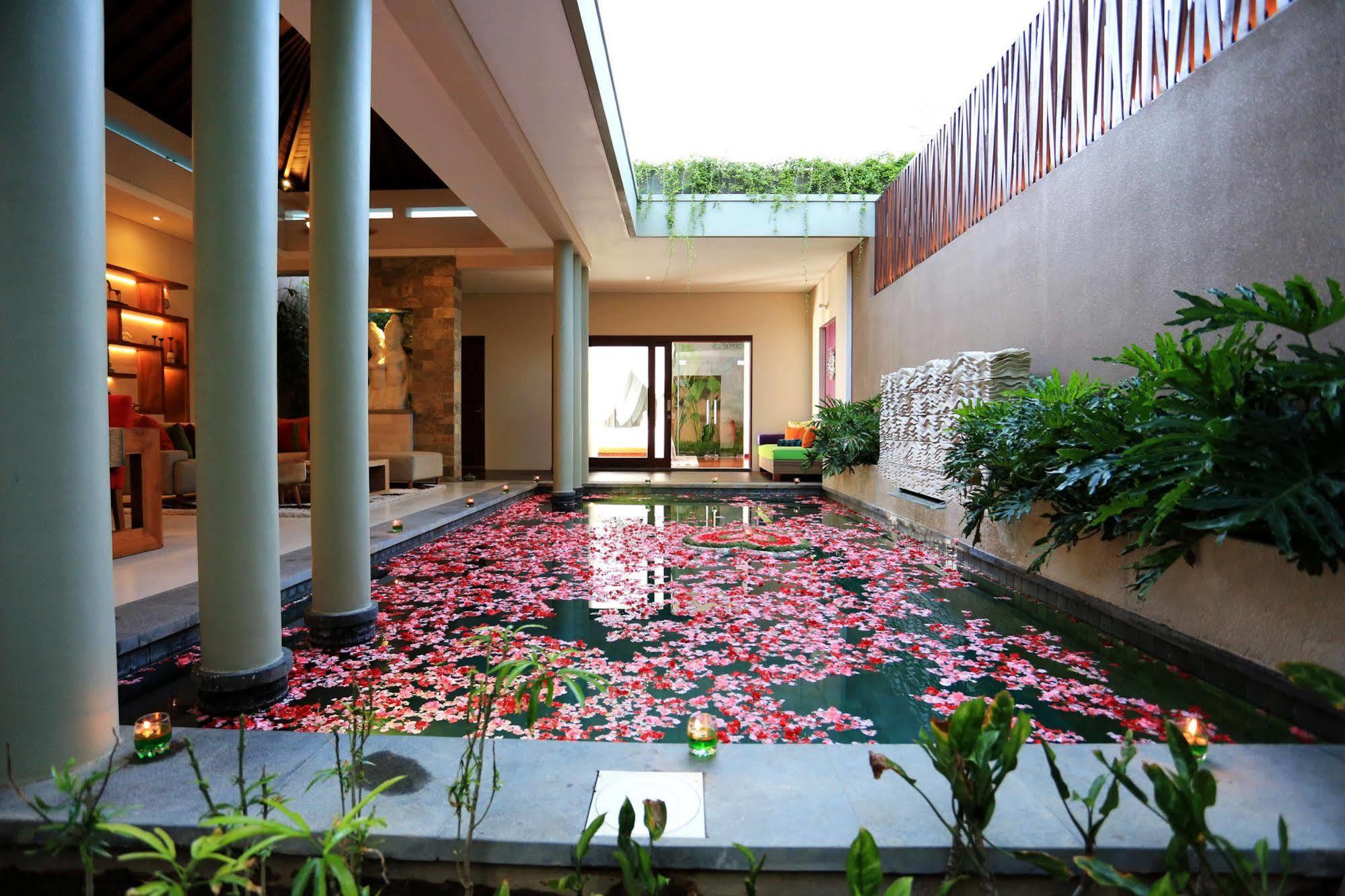 The Kasih Villas & Spa Σεμινιάκ Εξωτερικό φωτογραφία