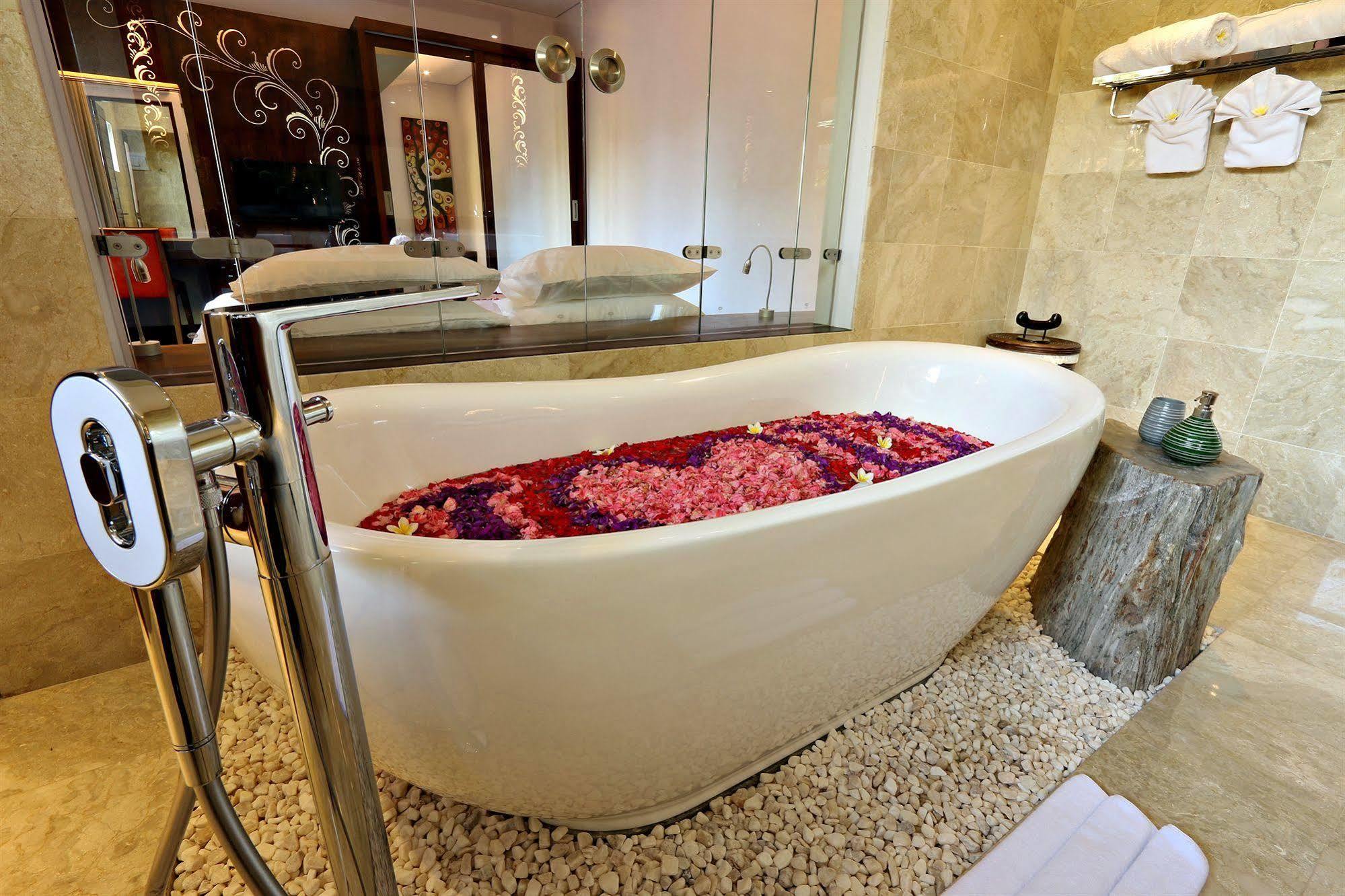 The Kasih Villas & Spa Σεμινιάκ Εξωτερικό φωτογραφία